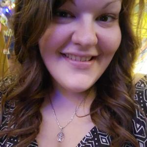 Meet your Posher, Clara